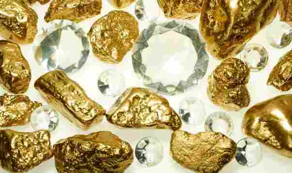 The Differences Between Gold and Diamond